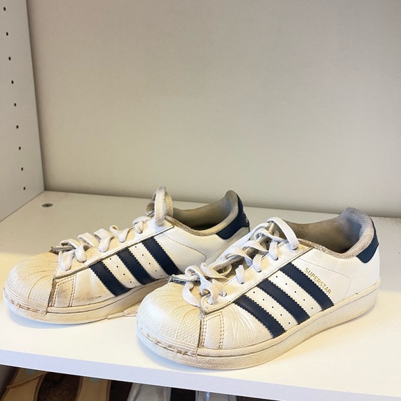 Adidas Superstar Navy shoes - Picture 1 of 4